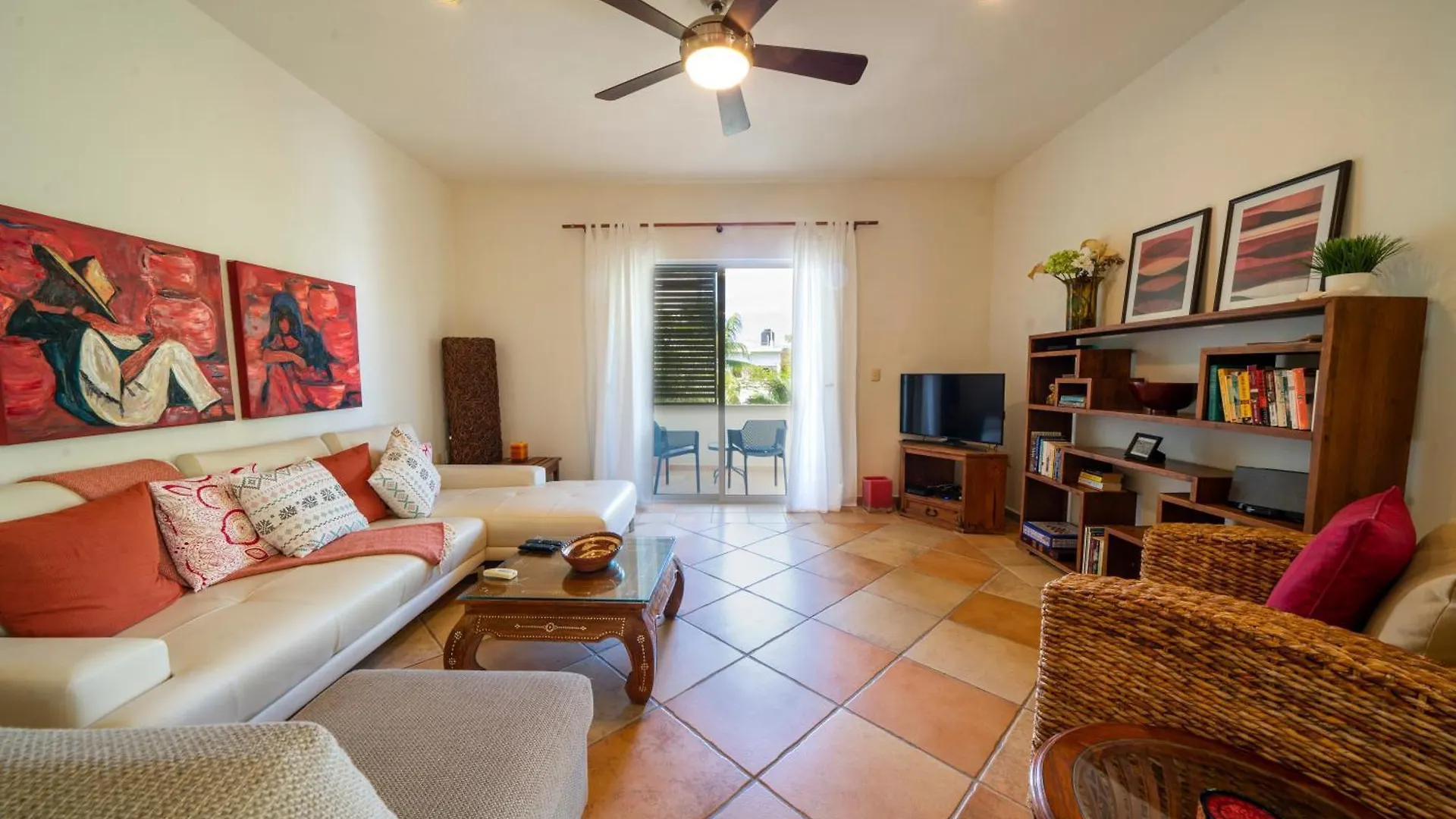 Classic Condo On 5Th Avenue , Steps From The Beach - Mclaren Playa del Carmen Lägenhet